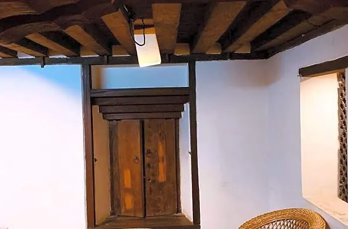 Hotel Traditional 1 Bhk Apt1, Humble Home, Patan 5*