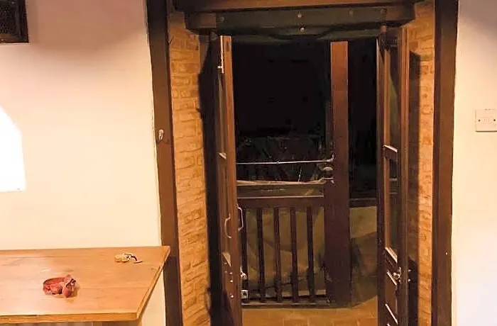 Hotel Traditional 1 Bhk Apt1, Humble Home, Patan